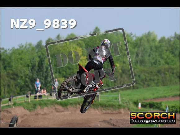 Experts-108