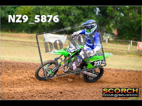 85's-004