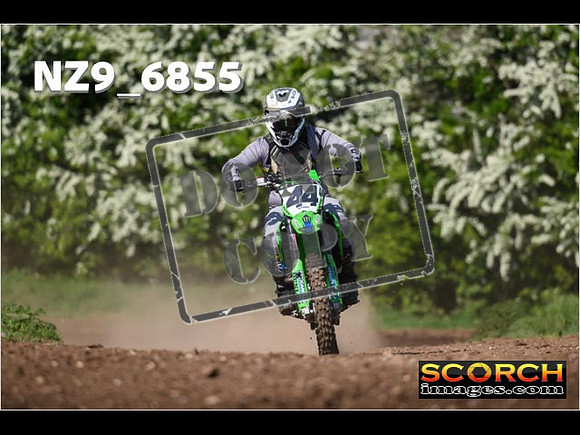 Thur01May-137