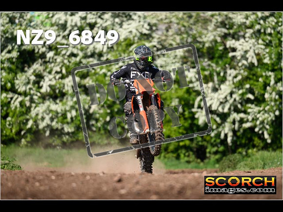 Thur01May-131