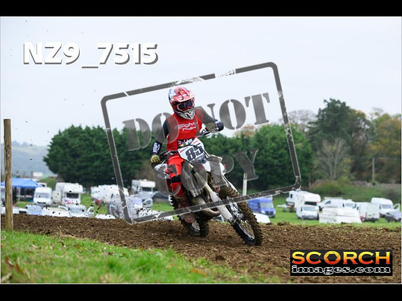 Experts-062