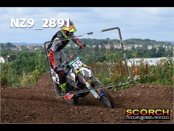 Inters-028