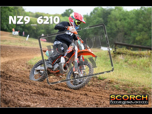 85's-085