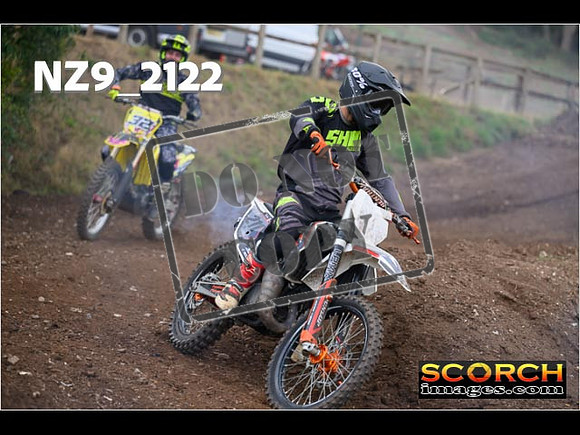 IntersOrange-129