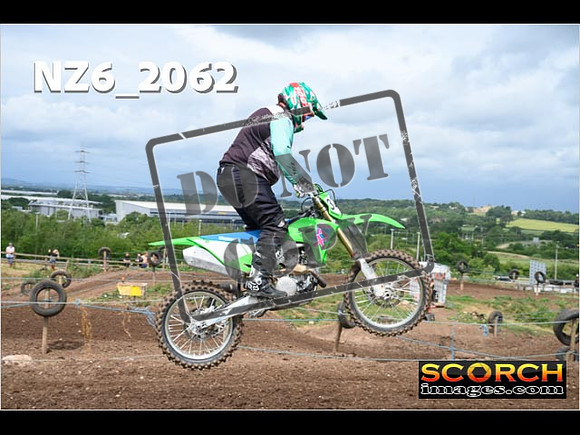 IntersGreen-091