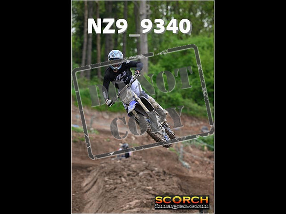 Experts-060