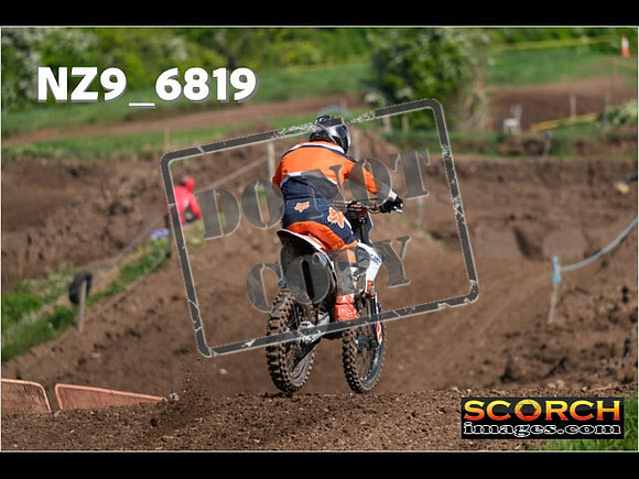 Thur01May-108