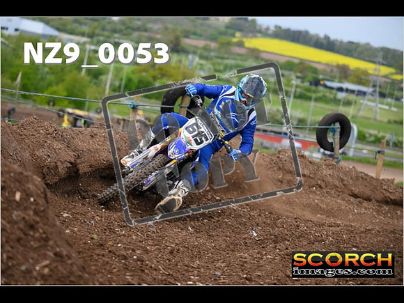 Thur25Apr-174