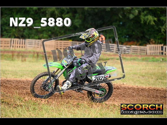 85's-008
