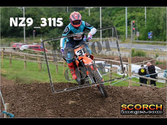 Thur04Jul-006