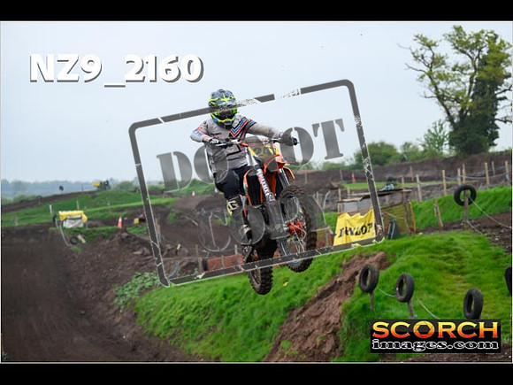 Thur 02 May-044