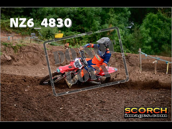 Experts-026