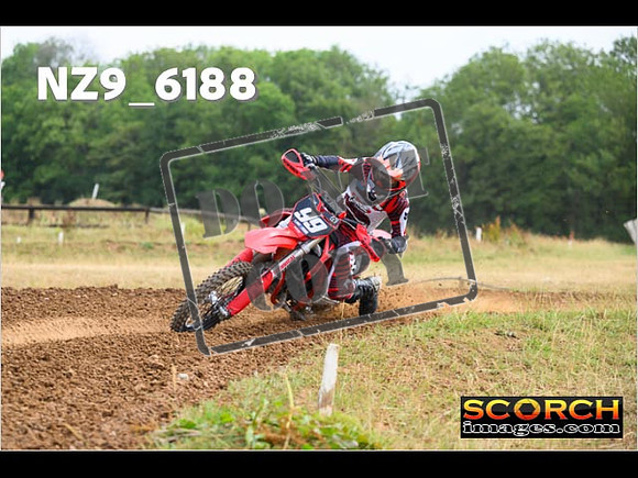 85's-063