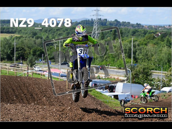 Inters Green-050