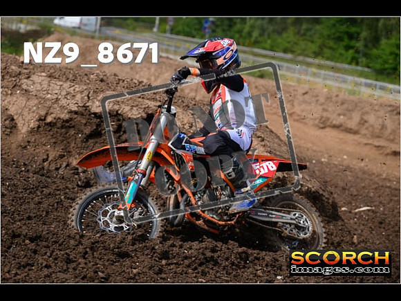 Thur27Jun-032