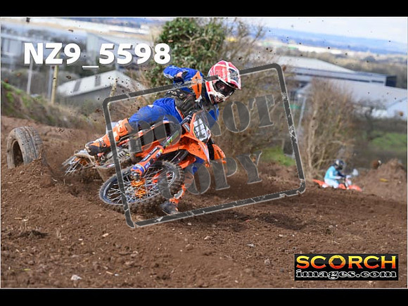 Experts-106