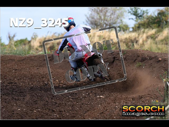 Experts-052