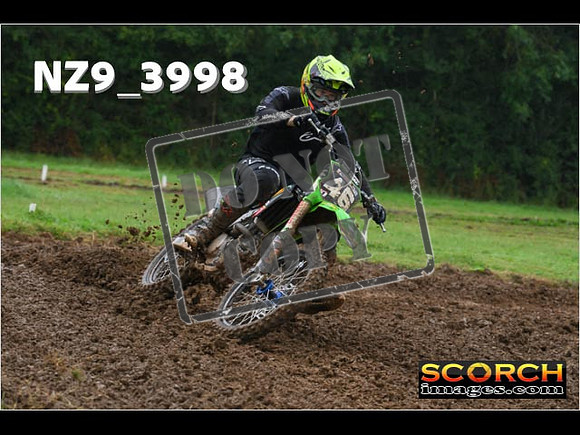 Experts-073