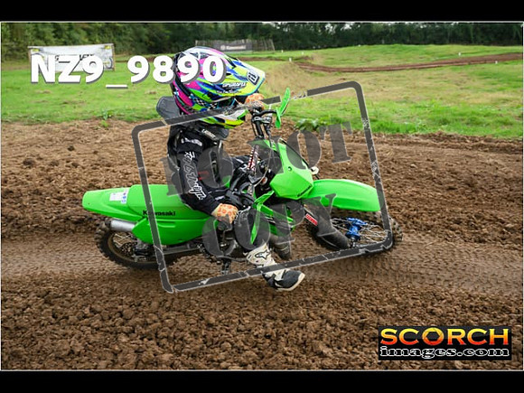 65's-081