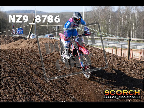 Thur20Mar-004