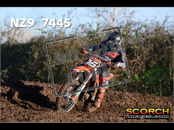 Experts-099