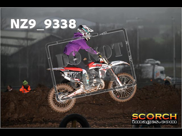 Experts-088