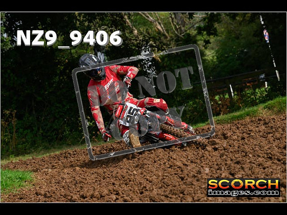 Experts-073