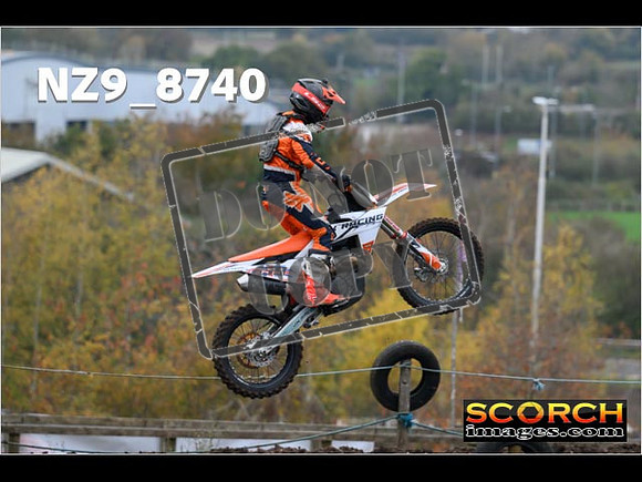 Thur31Oct-086