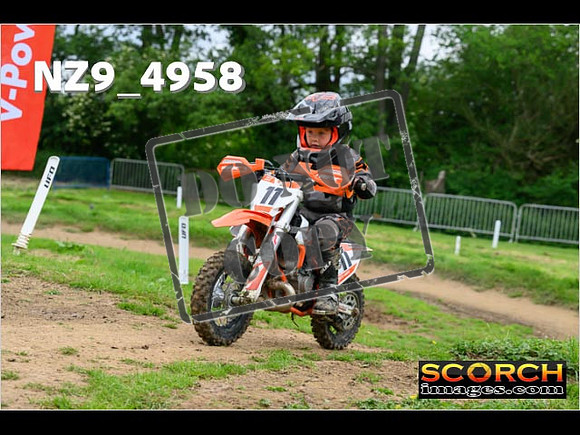 PeeWee Osset-050