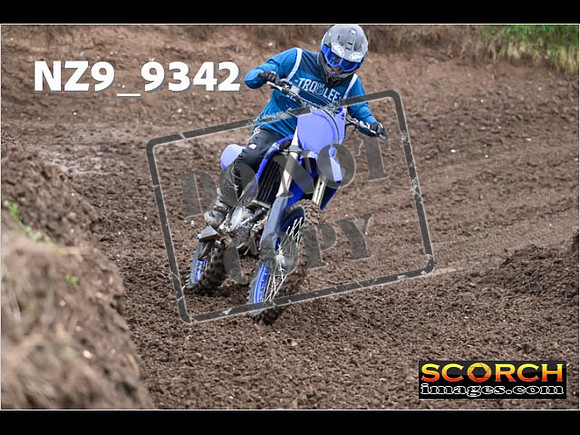 IntersBlue-033