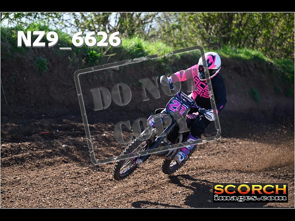 Experts-116