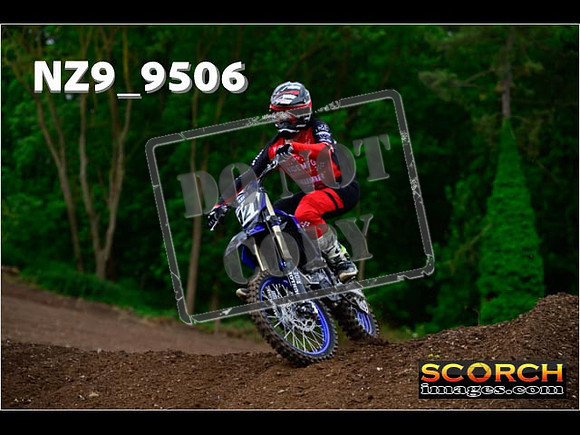 Experts-105