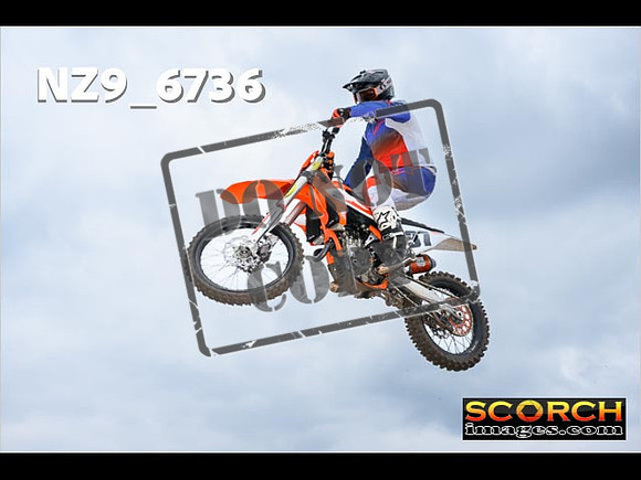 Experts-340