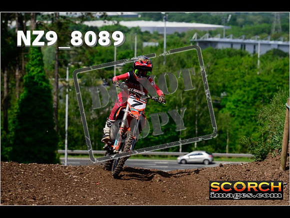 Youth-094