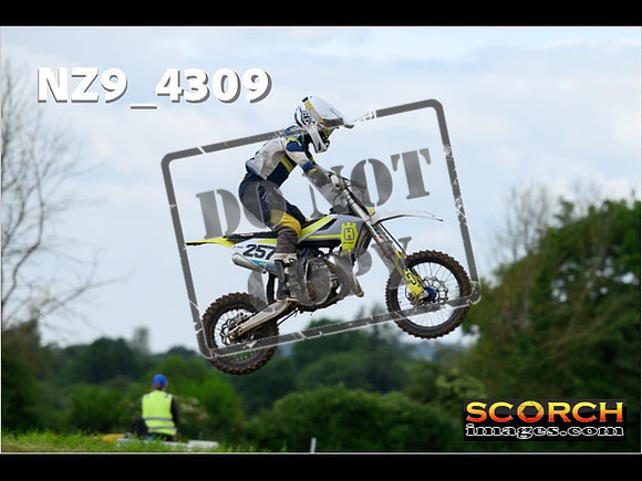 85'S-089