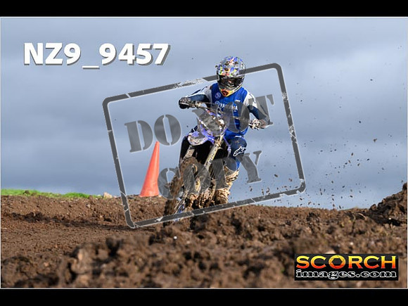 Experts-109
