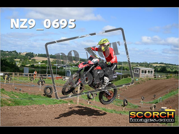 Fri09Aug-057