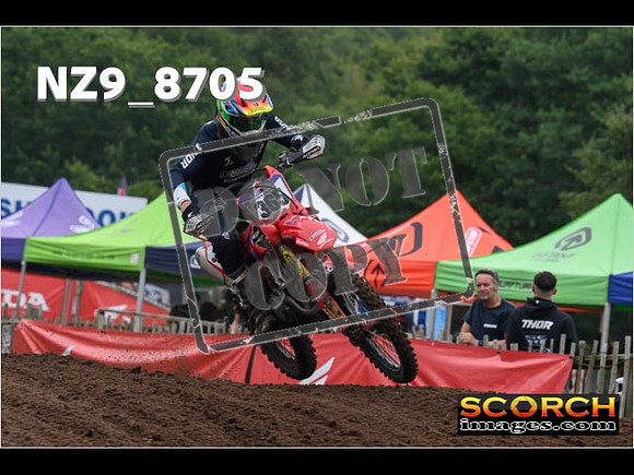 MX1-076