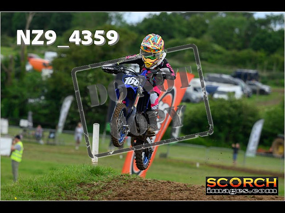 Auto 65'S-026