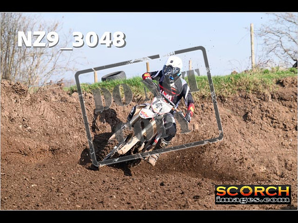 Experts-086