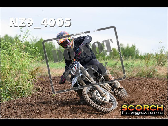 Experts-112