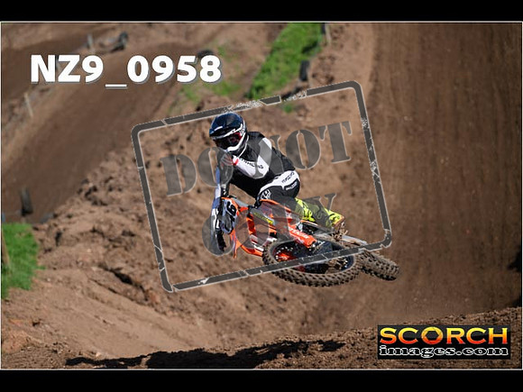 Experts-120