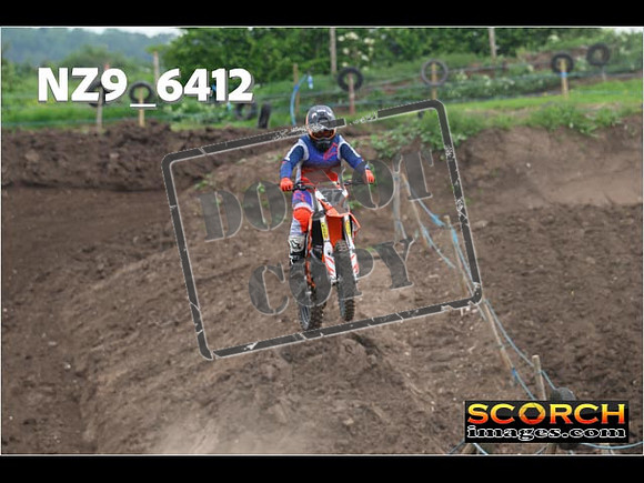 Experts-224