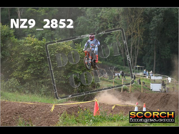 Experts-070