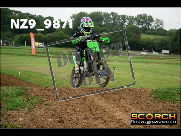 65's-064