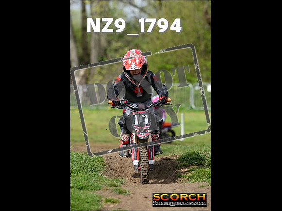 Pee Wee Kids Track-44