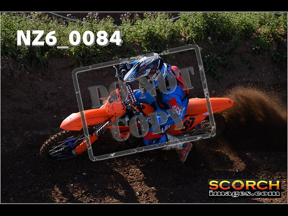 Experts-080