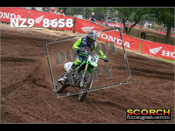 MX1-032