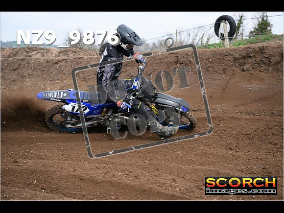 Experts-097