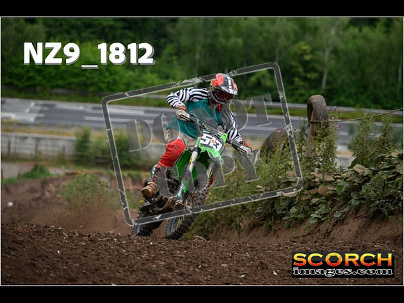 IntersGreenOrange-065